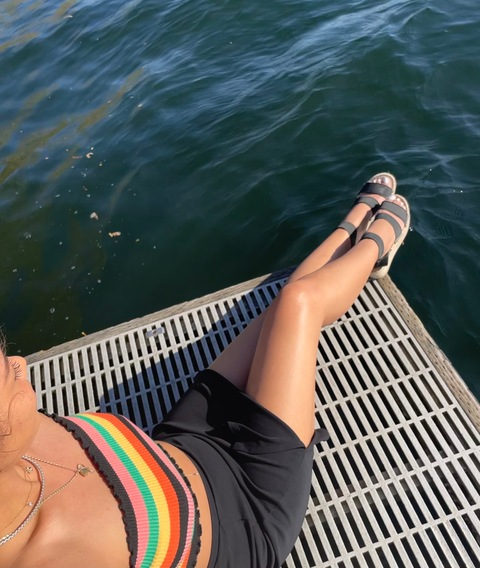 Header of angelarchesxo