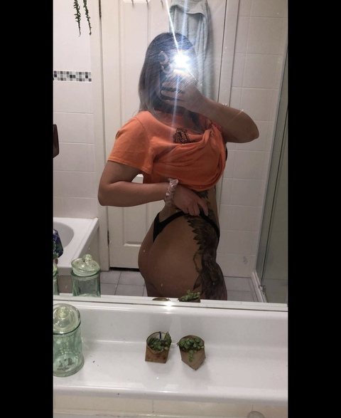 Header of avablackink