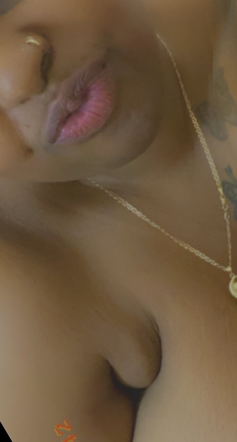 Header of bustyyshayy