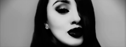 Header of callmemorticia