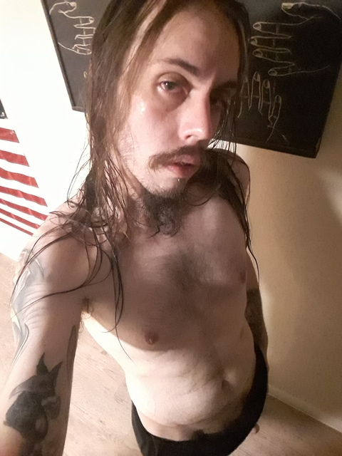 Header of cheshire_wolf