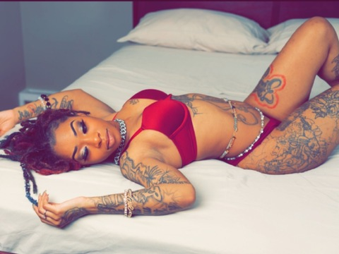 Header of funsizedbeauty