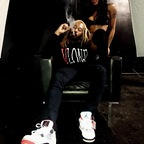 hangingwithmalone profile picture