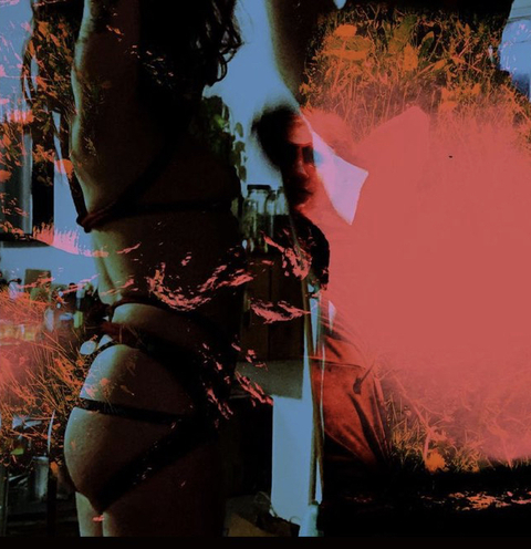 Header of henri.june