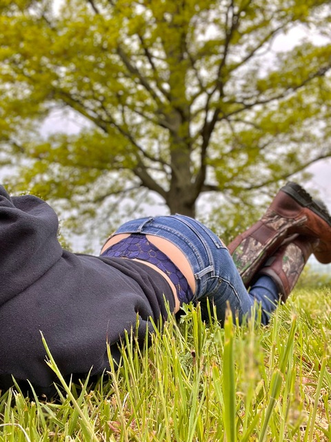 Header of hilltophippie