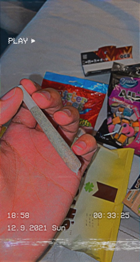 Header of iamnoodle_s