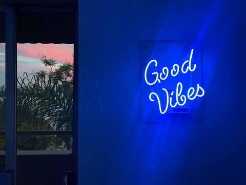 Header of itsrileyprice