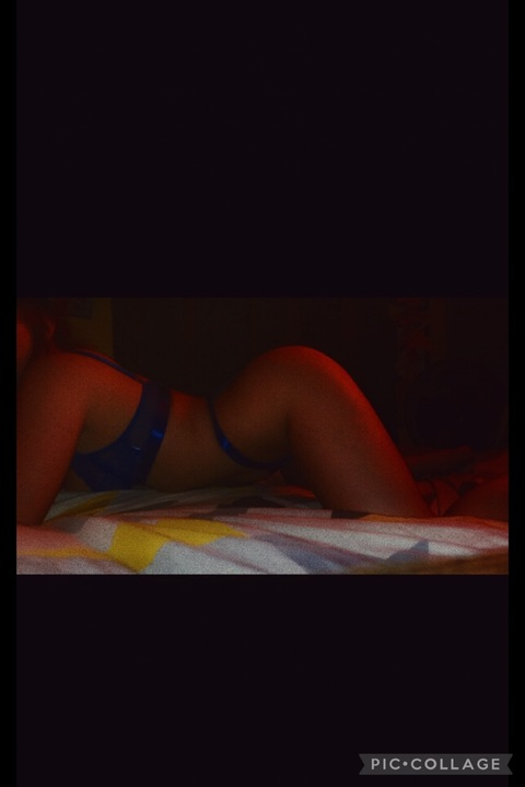 Header of izzyxrosexx