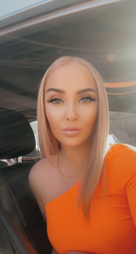 Header of jayykayy123