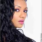 mspoppyfields avatar