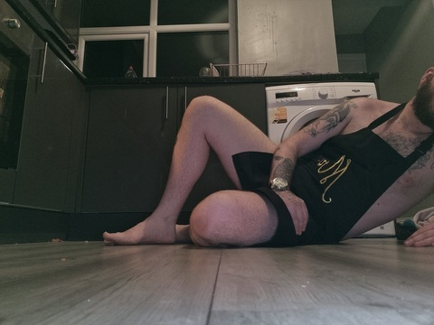 Header of olderfemboy