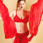 poppylane profile picture