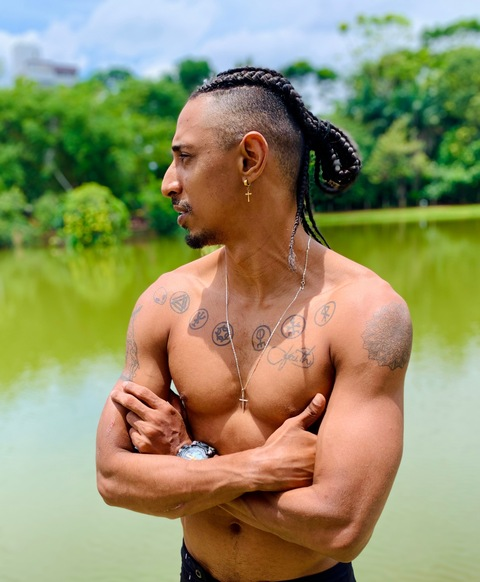 Header of roludaoxxlfree