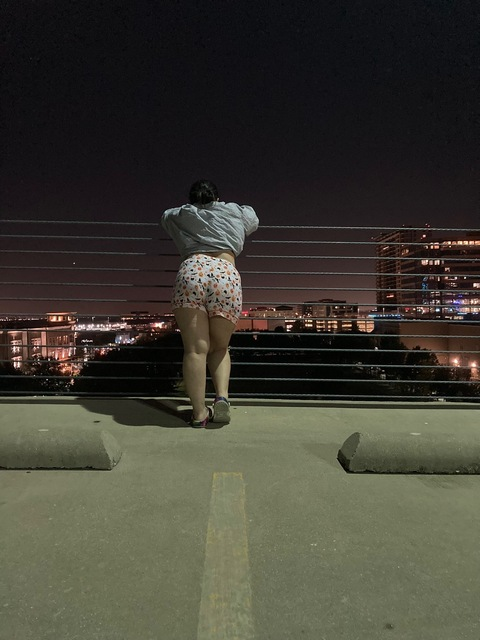 Header of scarletparadisee