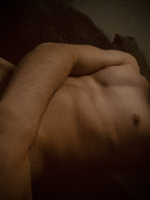 Header of skittle000