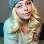 sourstrawberry profile picture