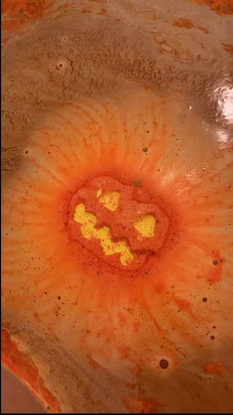 Header of spookygrll