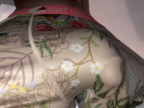 Header of straightdick