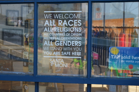 Header of titsformiles