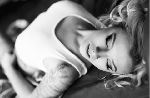 Header of u233325703