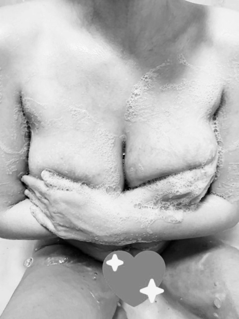 Header of xxpoppy260