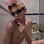 y2kgay profile picture